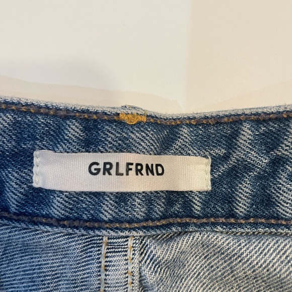 GRLFRND Cindy High Rise Cut Off Denim SHORTS 26 RISING SUN Floral Embroidered - Picture 3 of 5